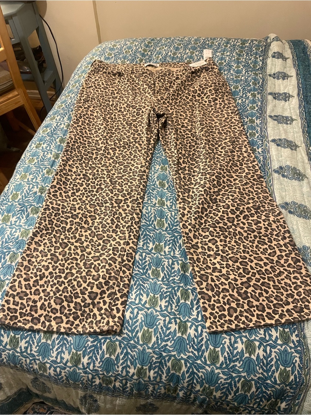 Abercrombie Leopard Print Relaxed Fit Jeans